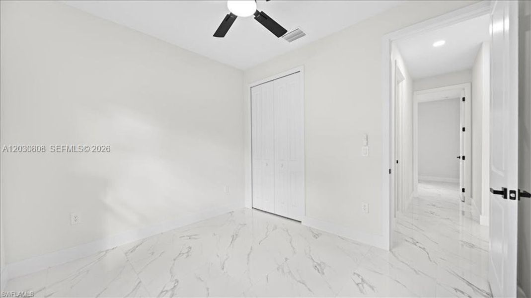 Spacious, unfurnished interior of a new home in , Lehigh Acres (Image 31).