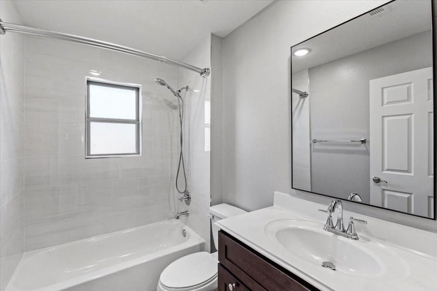 Secondary bath Secondary bath