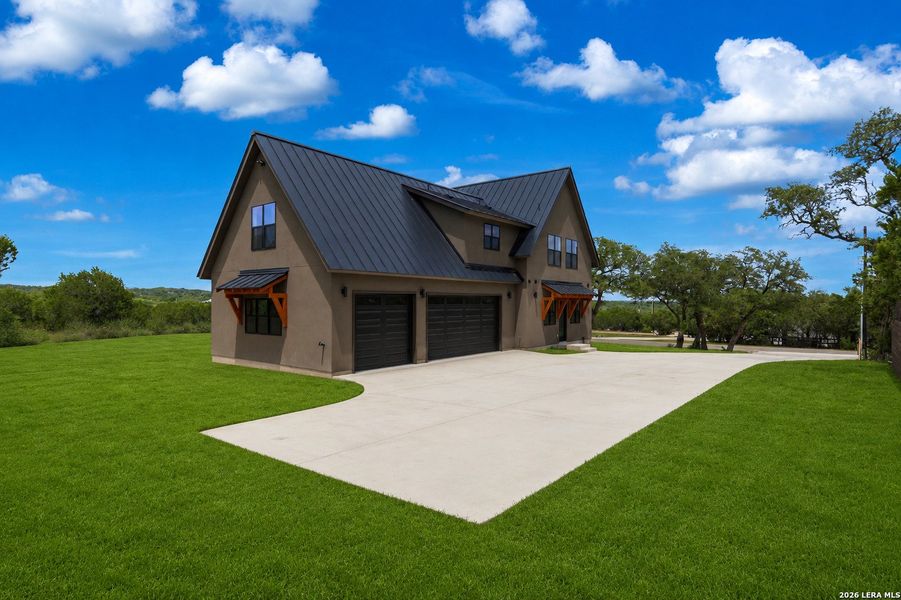 Front exterior of a new home in , Spring Branch, TX, highlighting curb appeal (Image 28).