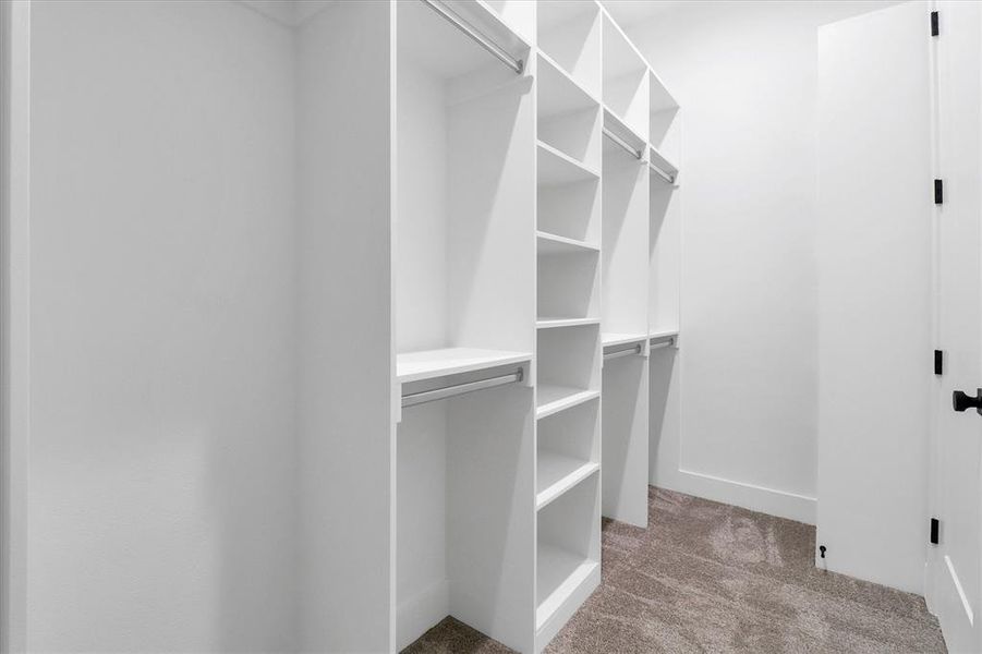 Image 29 of a home in .