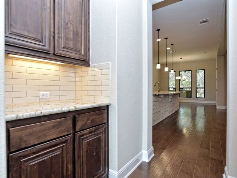 Representative furnished interior of a home built from the Avalon by Giddens Homes in Scofield Farms Estates, Georgetown (Image 113).