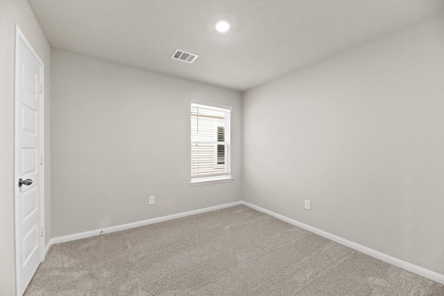 Spacious, unfurnished interior of a new home in Ridgeland Hills, Willis (Image 37).