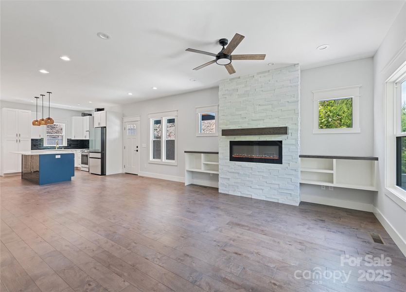 Image 31 of a home in .