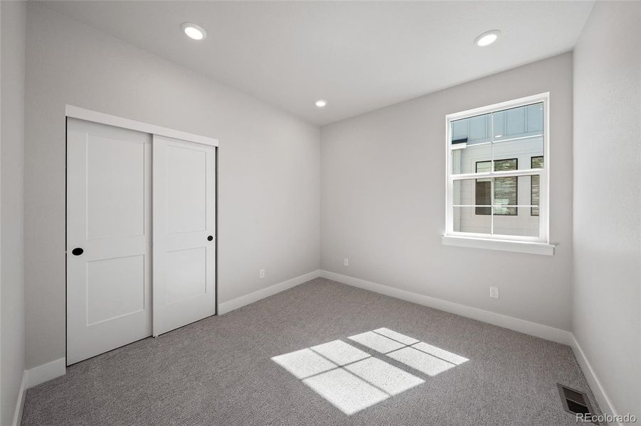 Spacious, unfurnished interior of a new home in , Littleton (Image 30).