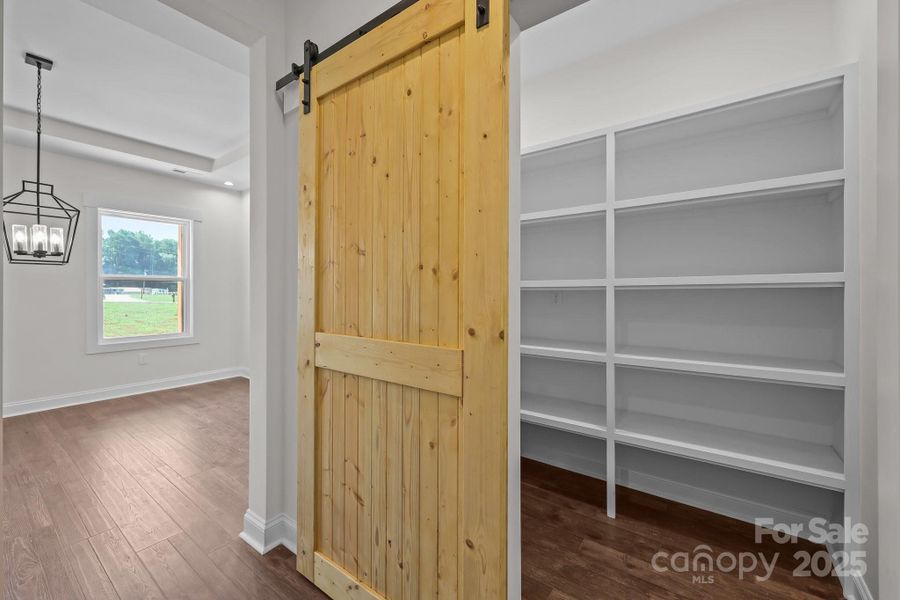 Image 33 of a home in .