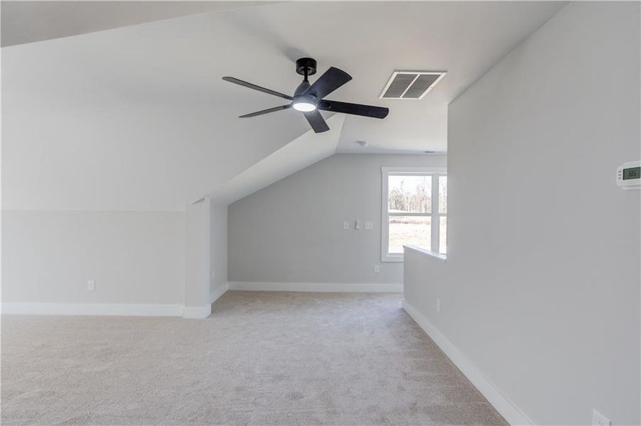 Spacious, unfurnished interior of a new home in , Jefferson (Image 55).
