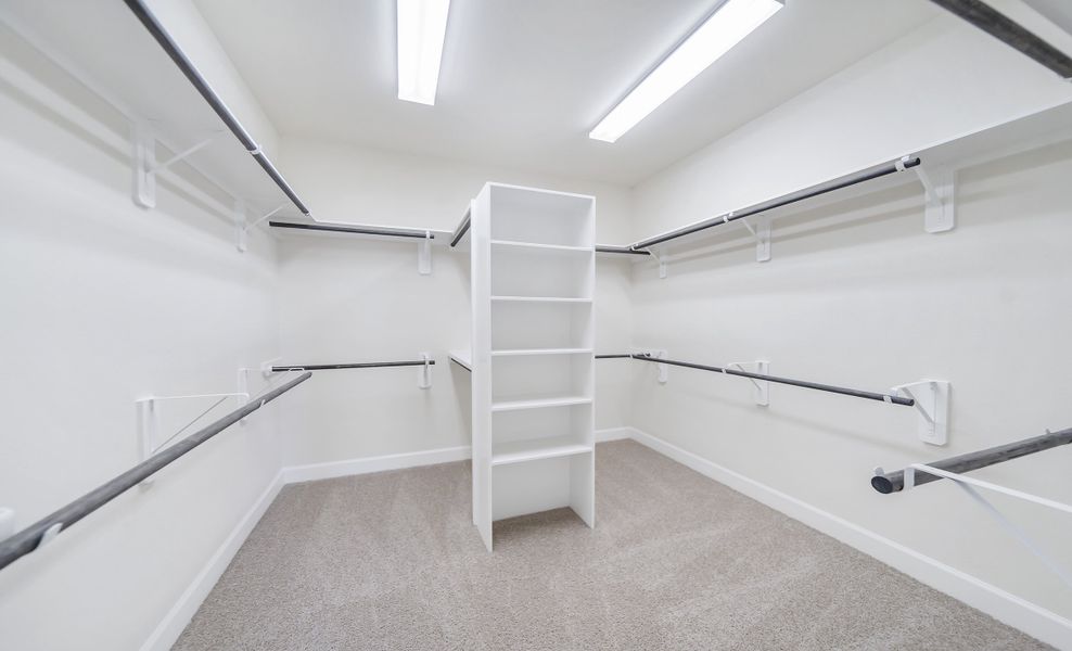 Huge owner's walk-in closet