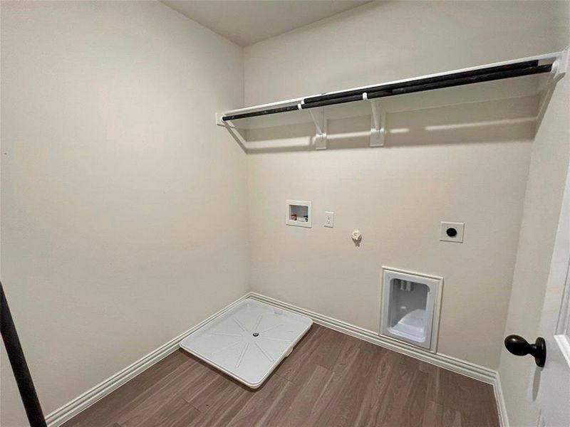 Spacious, unfurnished interior of a new home in Labein Villas, Greenville (Image 22).