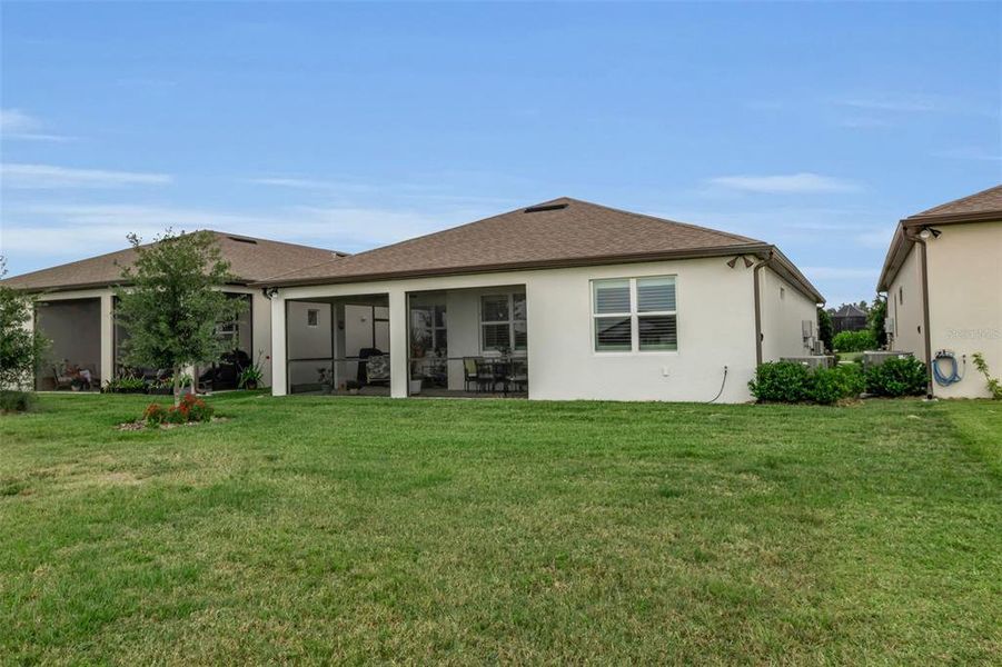 Exterior details and patio area of a home in , Parrish (Image 34).
