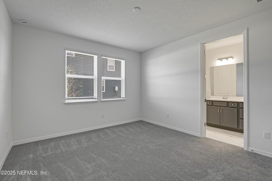 Spacious, unfurnished interior of a new home in , St. Augustine (Image 26).