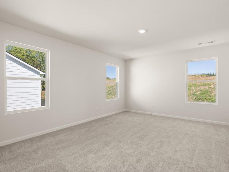 Spacious, unfurnished interior of a new home in Parkside at Carter Grove, Cartersville (Image 30).