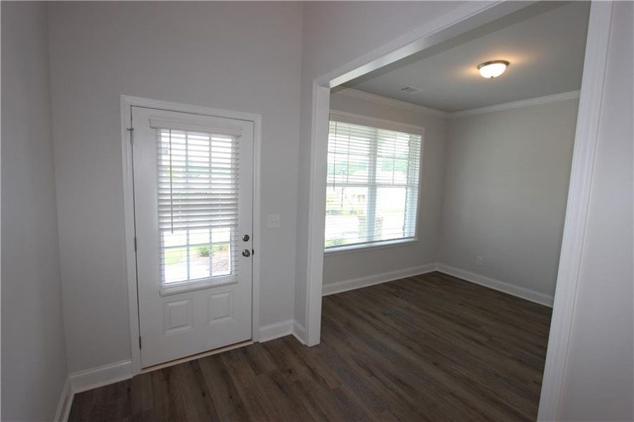 Spacious, unfurnished interior of a new home in Clark Farms, Flowery Branch (Image 12).