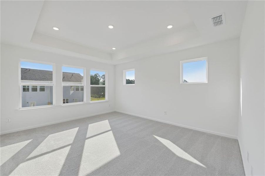Spacious, unfurnished interior of a new home in Chandler Run, Tucker (Image 32).