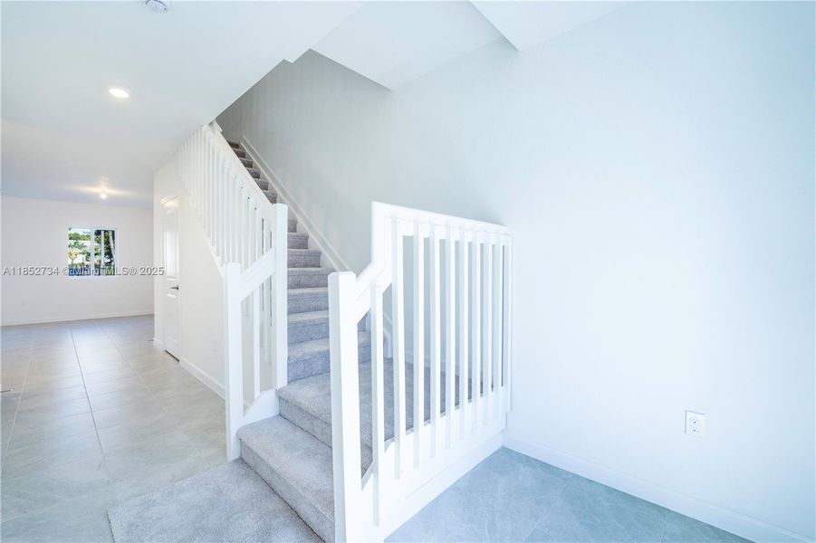 Spacious, unfurnished interior of a new home in , Pembroke Park (Image 8).