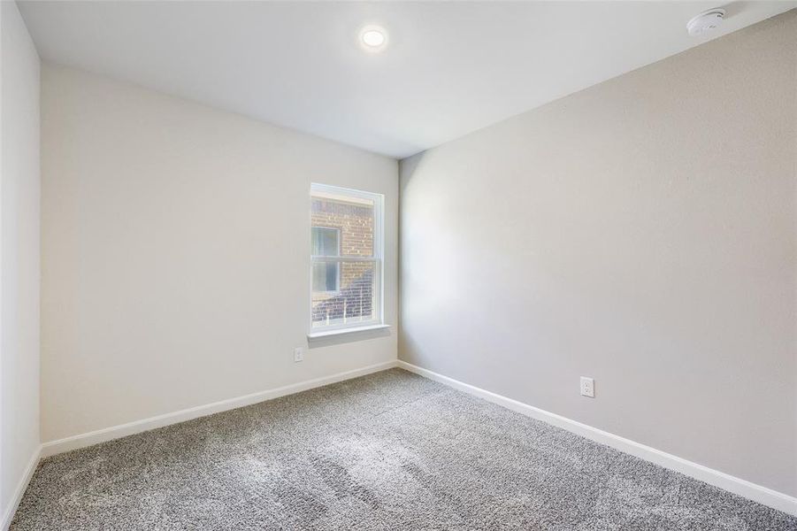 Spacious, unfurnished interior of a new home in Patriot Estates, Venus (Image 25).