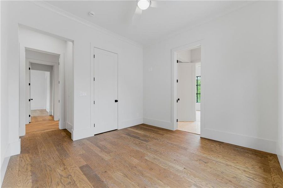 Spacious, unfurnished interior of a new home in , Atlanta (Image 44).