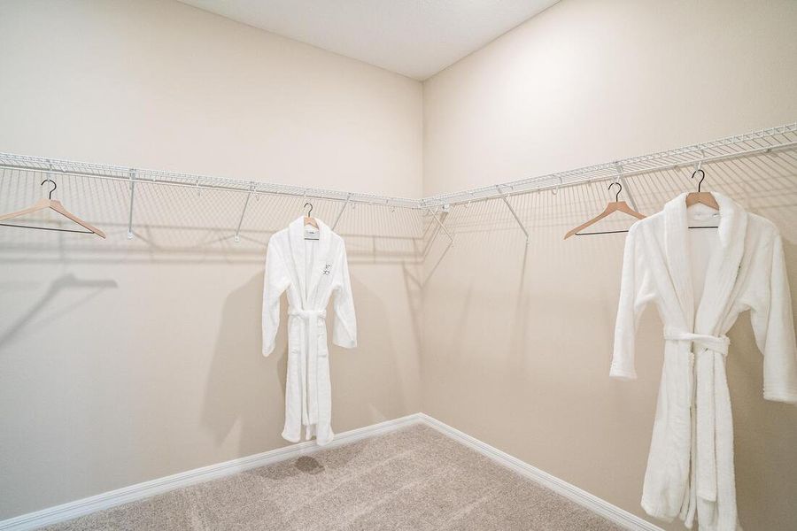 Spacious, unfurnished interior of a new home in Center Lake Ranch Community Group Page, St. Cloud (Image 23).