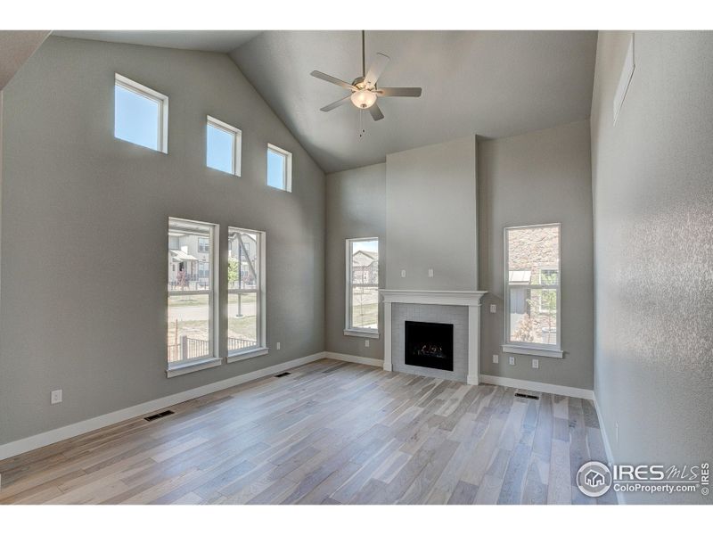 Spacious, unfurnished interior of a new home in Vernazza, Windsor (Image 23).