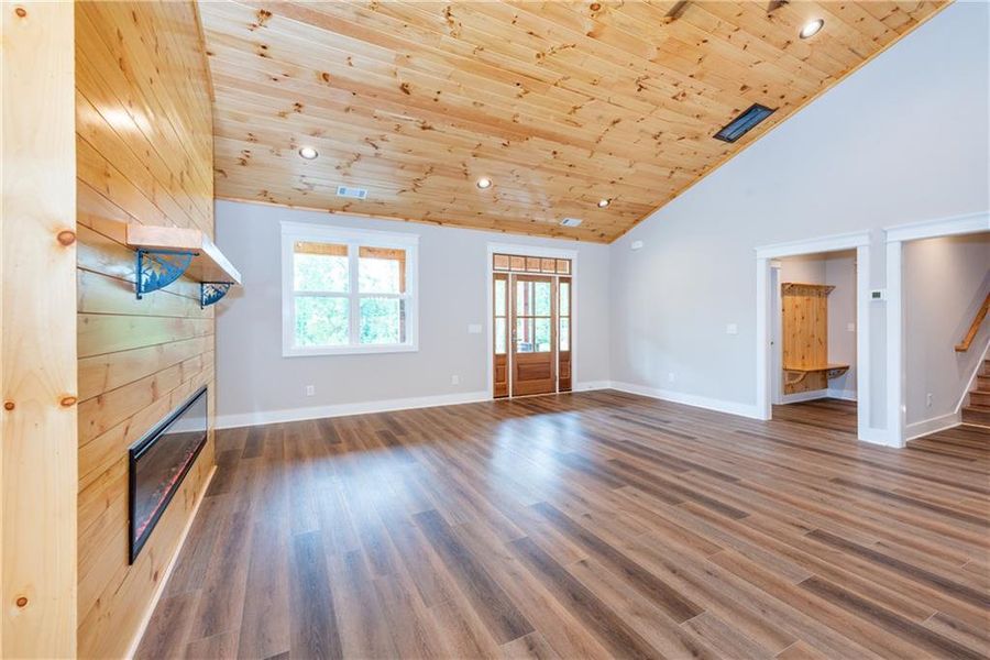 Spacious, unfurnished interior of a new home in , Jasper (Image 44). Spacious, unfurnished interior of a new home in , Jasper (Image 44).