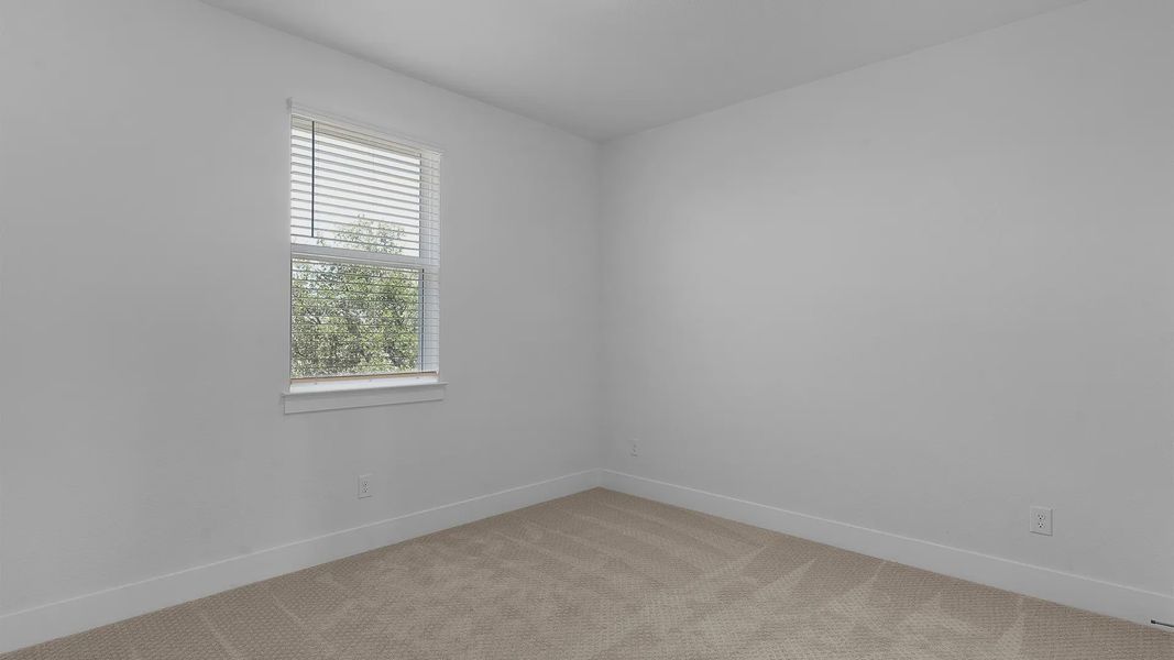 Spacious, unfurnished interior of a new home in Lariat, Liberty Hill (Image 19).