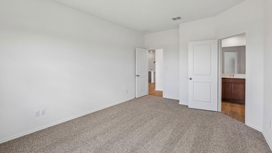Spacious, unfurnished interior of a new home in Valverde, Bastrop (Image 25). Spacious, unfurnished interior of a new home in Valverde, Bastrop (Image 25).