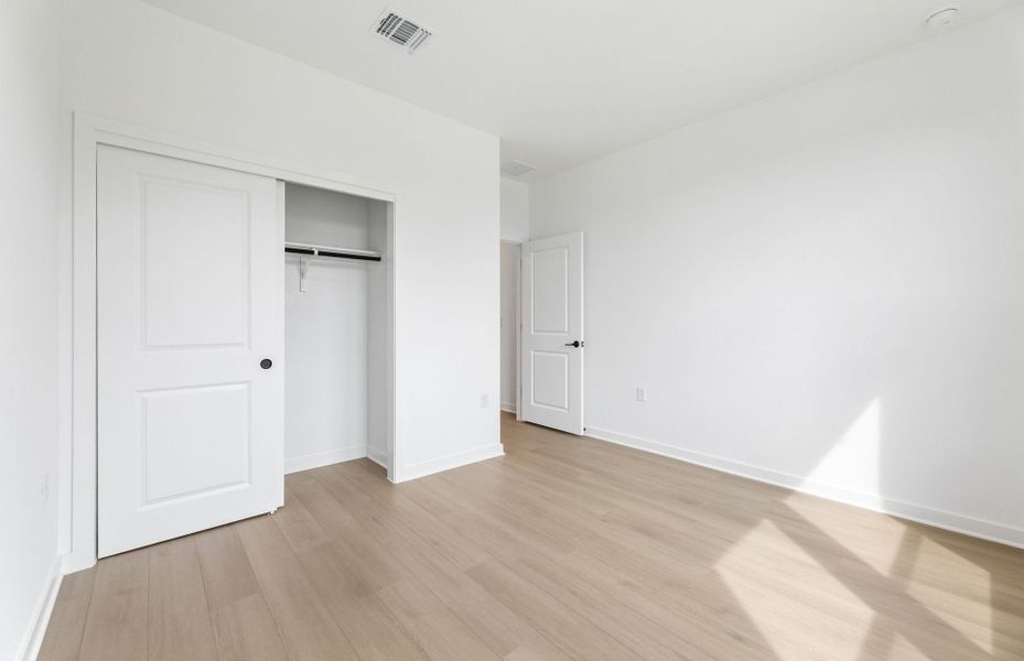 Spacious, unfurnished interior of a new home in Sun City Texas, Georgetown (Image 37). Spacious, unfurnished interior of a new home in Sun City Texas, Georgetown (Image 37).