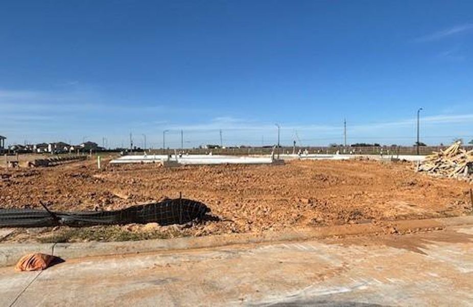 Site preparation for new homesites in Laurel Farms, Brookshire (Image 17).