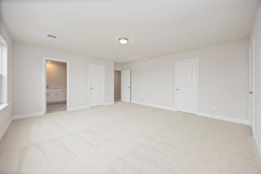 Image 33 of a home in .