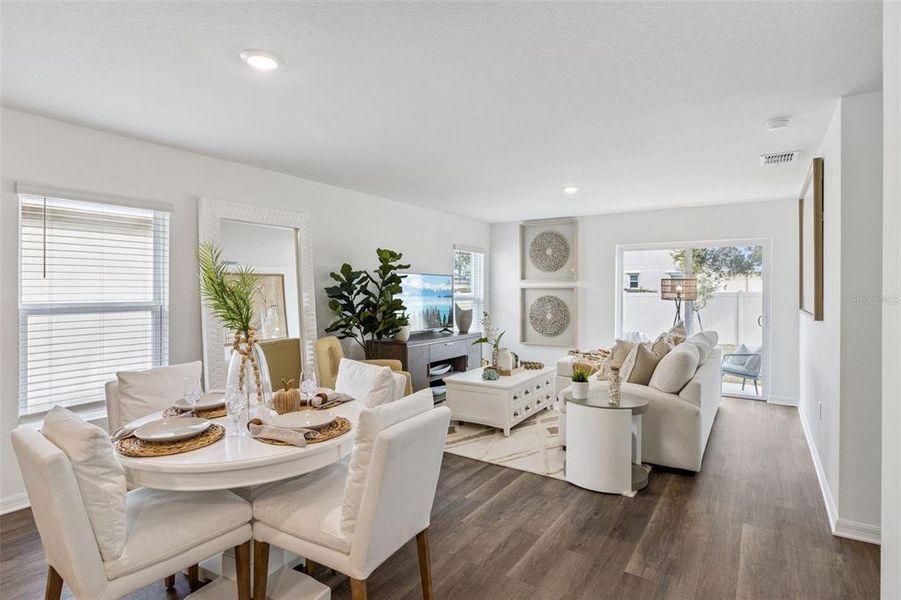 Furnished interior view inside a new home in Bradbury Creek, Haines City (Image 7).