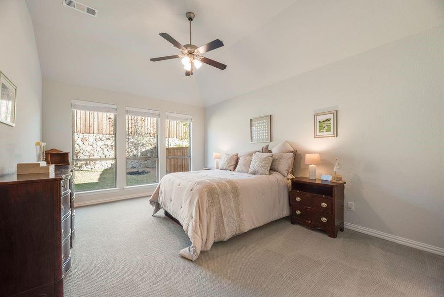Furnished interior view inside a new home in Reunion, Rhome (Image 15).
