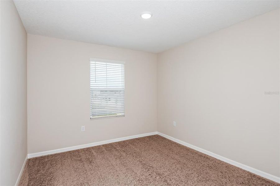 Spacious, unfurnished interior of a new home in Pasadena Ridge, Zephyrhills (Image 16).