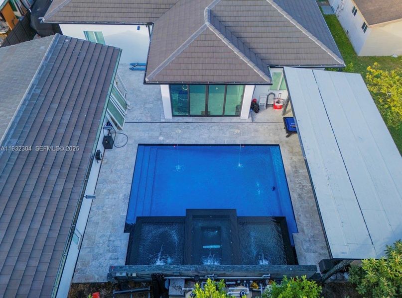 Exterior details and patio area of a home in , Miami (Image 7).