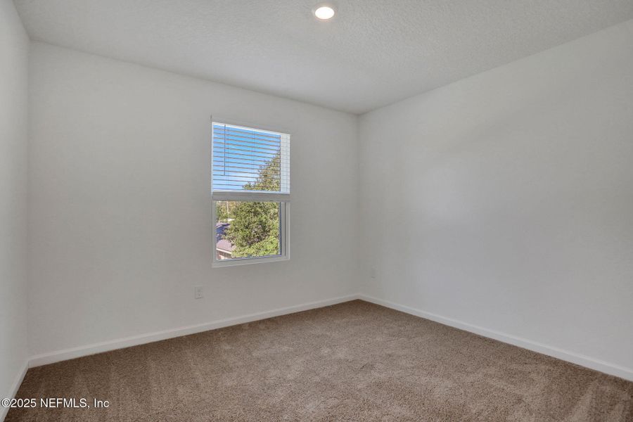 Spacious, unfurnished interior of a new home in , Jacksonville (Image 25).