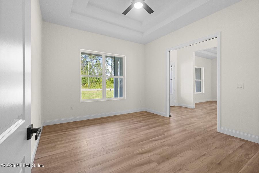 Spacious, unfurnished interior of a new home in , Yulee (Image 41).