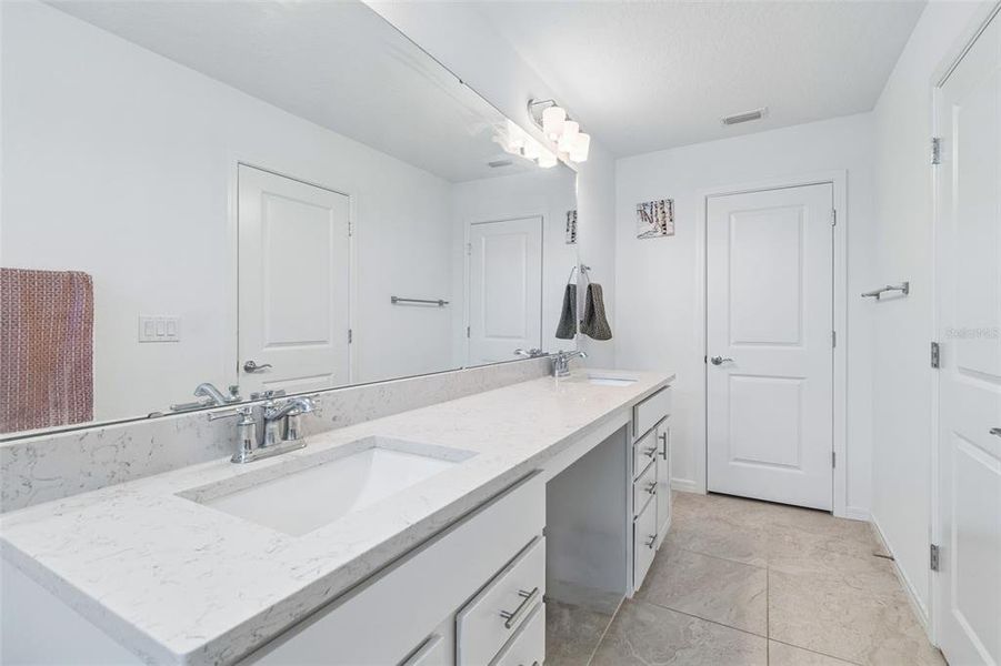 Furnished interior view inside a new home in , Tampa (Image 38).