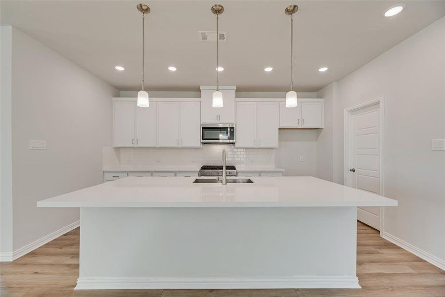 Furnished interior view inside a new home in Villages of Hurricane Creek, Anna (Image 6). Furnished interior view inside a new home in Villages of Hurricane Creek, Anna (Image 6).