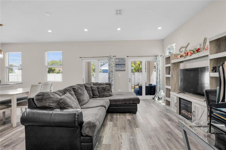 Furnished interior view inside a new home in , Tampa (Image 9).