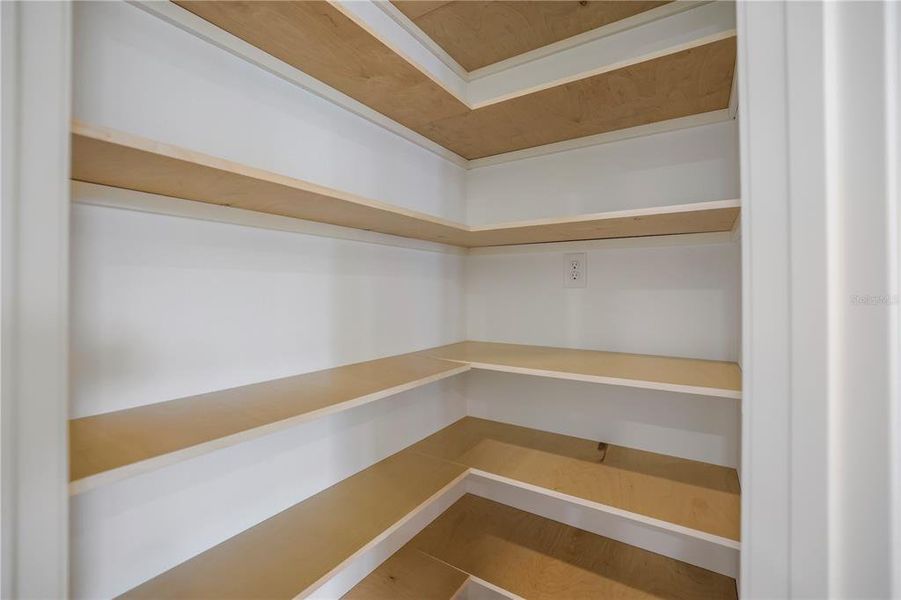 Image 36 of a home in .