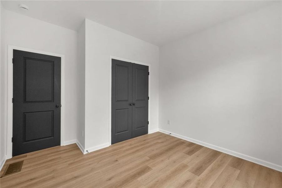 Spacious, unfurnished interior of a new home in , Atlanta (Image 22).