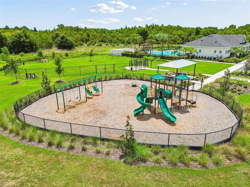 Community amenities in , Land O' Lakes (Image 52).