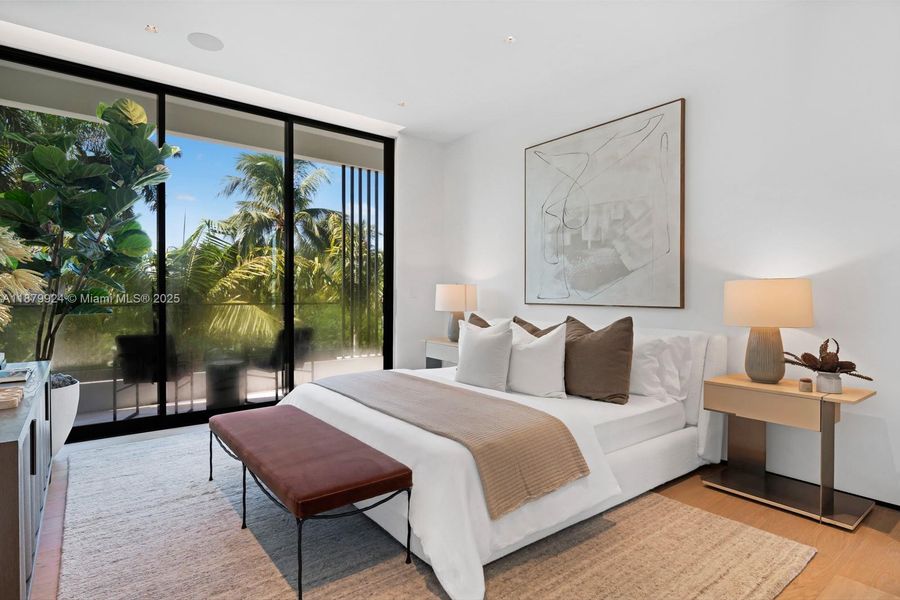 Furnished interior view inside a new home in , Miami Beach (Image 9).