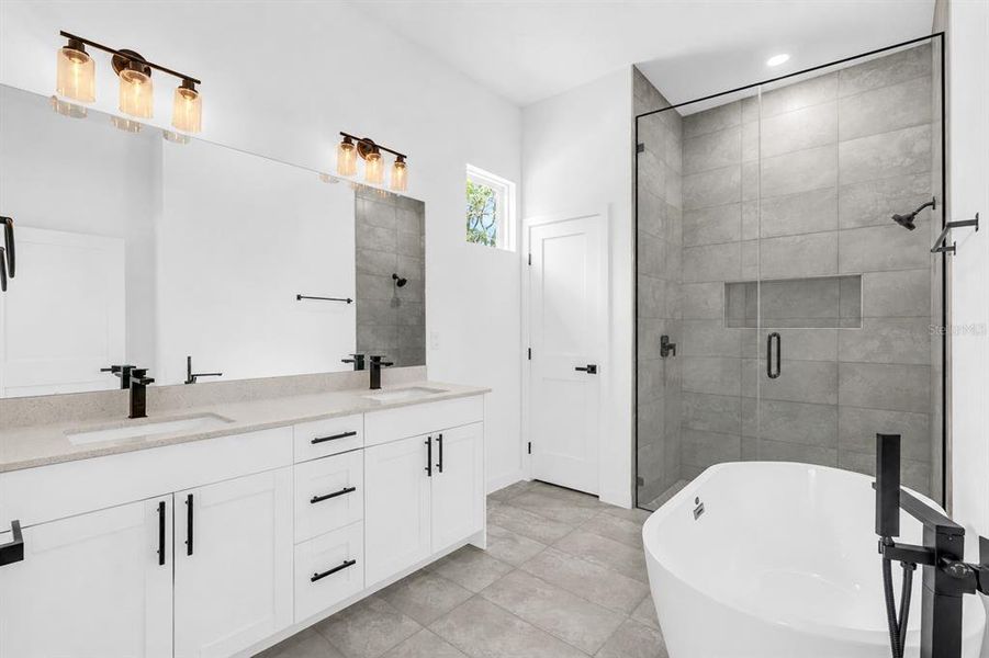 Furnished interior view inside a new home in , Citrus Springs (Image 13).