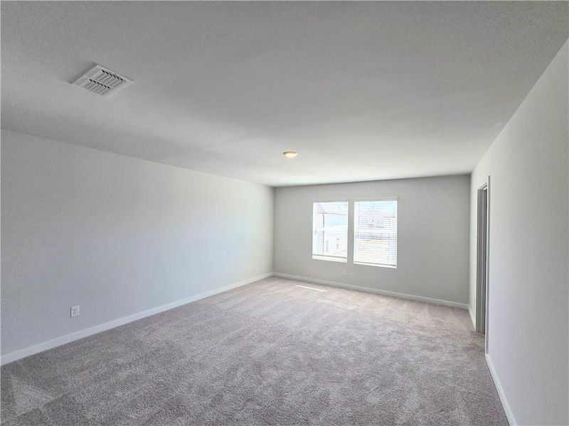 Spacious, unfurnished interior of a new home in Hawthorne Reserve, Dallas (Image 12). Spacious, unfurnished interior of a new home in Hawthorne Reserve, Dallas (Image 12).
