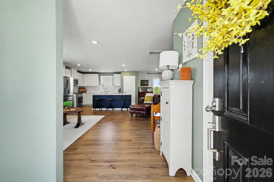 Furnished interior view inside a new home in Walkers Mill, Edgemoor (Image 11).