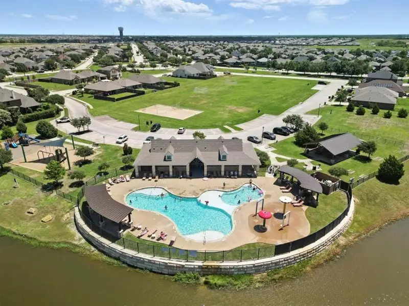 Image 24 of a home in Verandah. Image 24 of a home in Verandah.