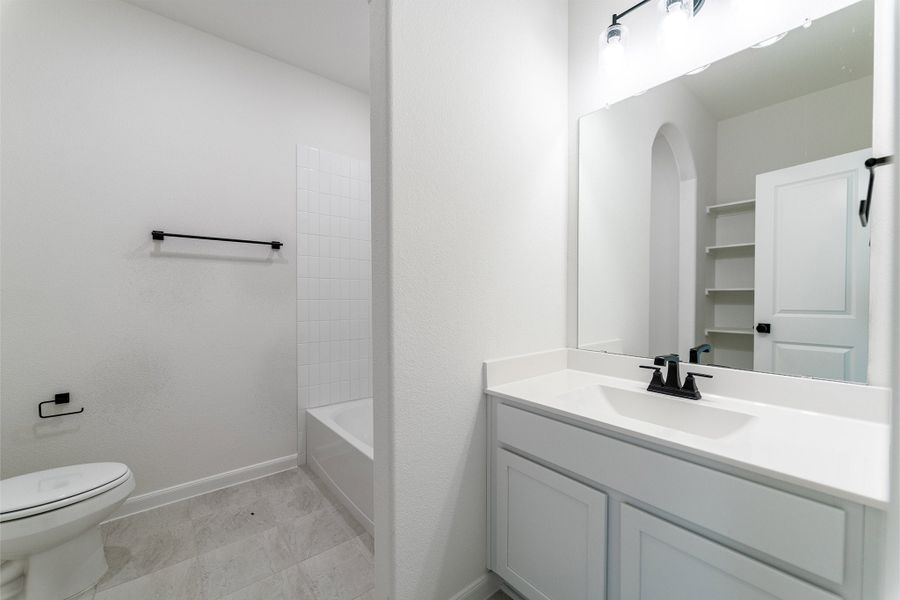 Furnished interior view inside a new home in La Terra, Celina (Image 10).