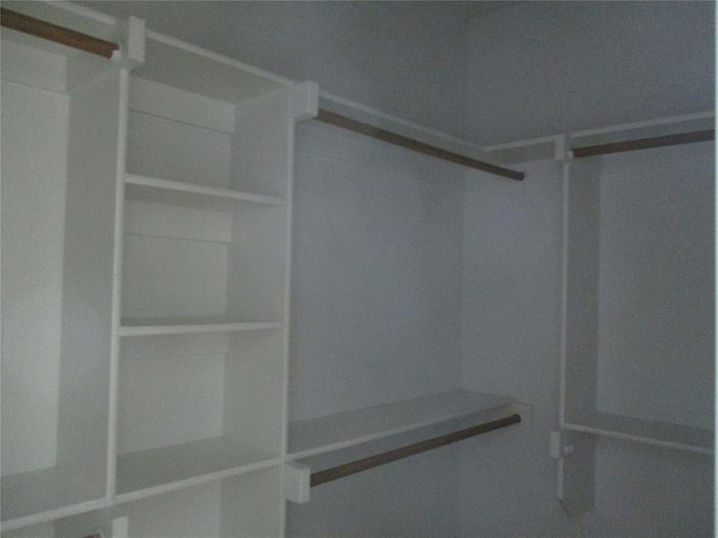 Image 34 of a home in .