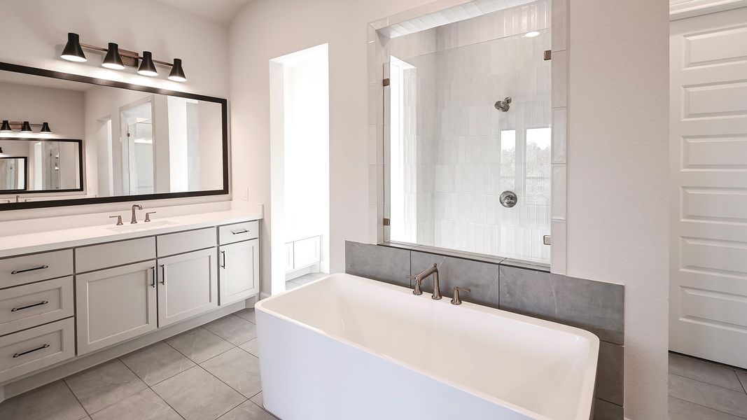 Furnished interior view inside a new home in The Preserve At Elm Creek 1 Acre, New Braunfels (Image 13).