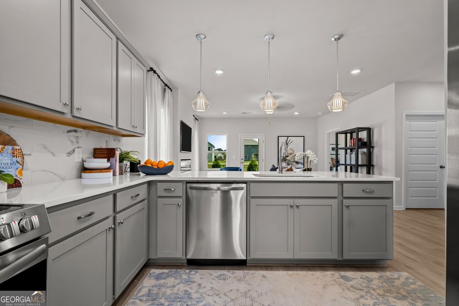 Furnished interior view inside a new home in Cobblestone Crossing Commons, Warner Robins (Image 9).