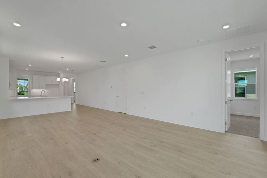 3br New Home in Winter Garden, FL.  - Slide 26